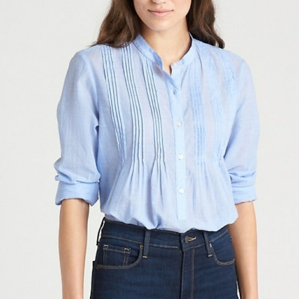 GAP Shirt